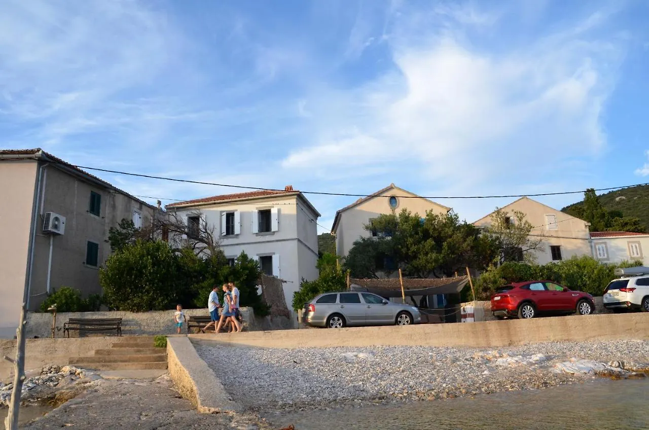 Apartments Martamare Martinšćica Croazia